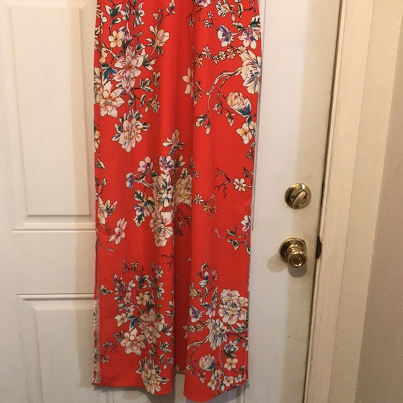 NWOT Truth and Fable Maxi dress size M , waist: 26 bust: 30, side split L&R. - Picture 3 of 7
